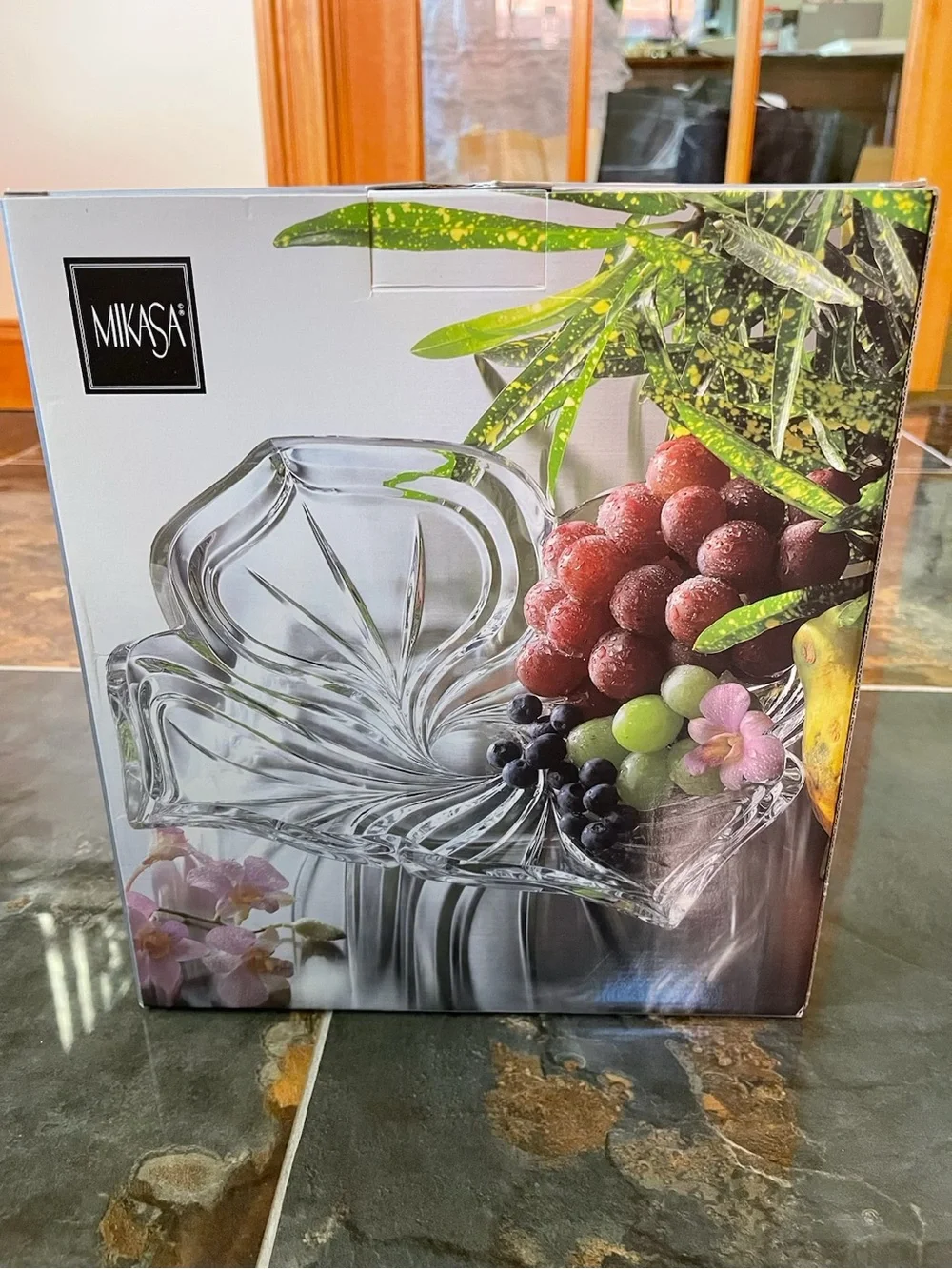 Mikasa Clear Glass Leaf Serving Platter with Etched Vein Design